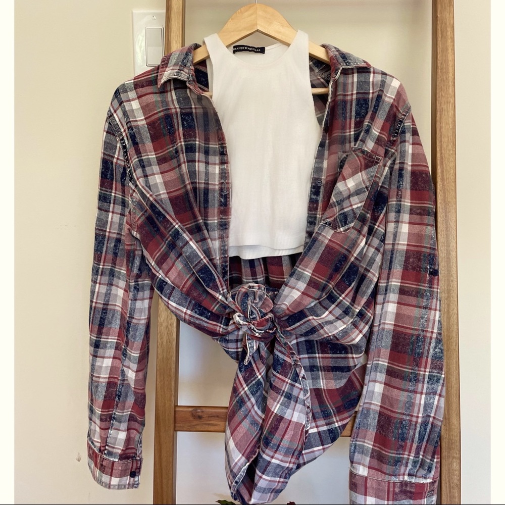 Sneakpeek Plaid/Flannel Boyfriend Style Bottondown Longsleeve Shirt |100% Cotton